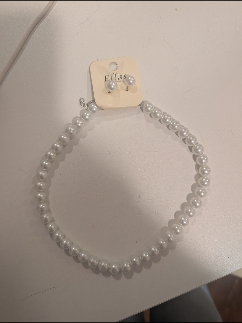 White Pearl-Style Necklace with Matching Studs